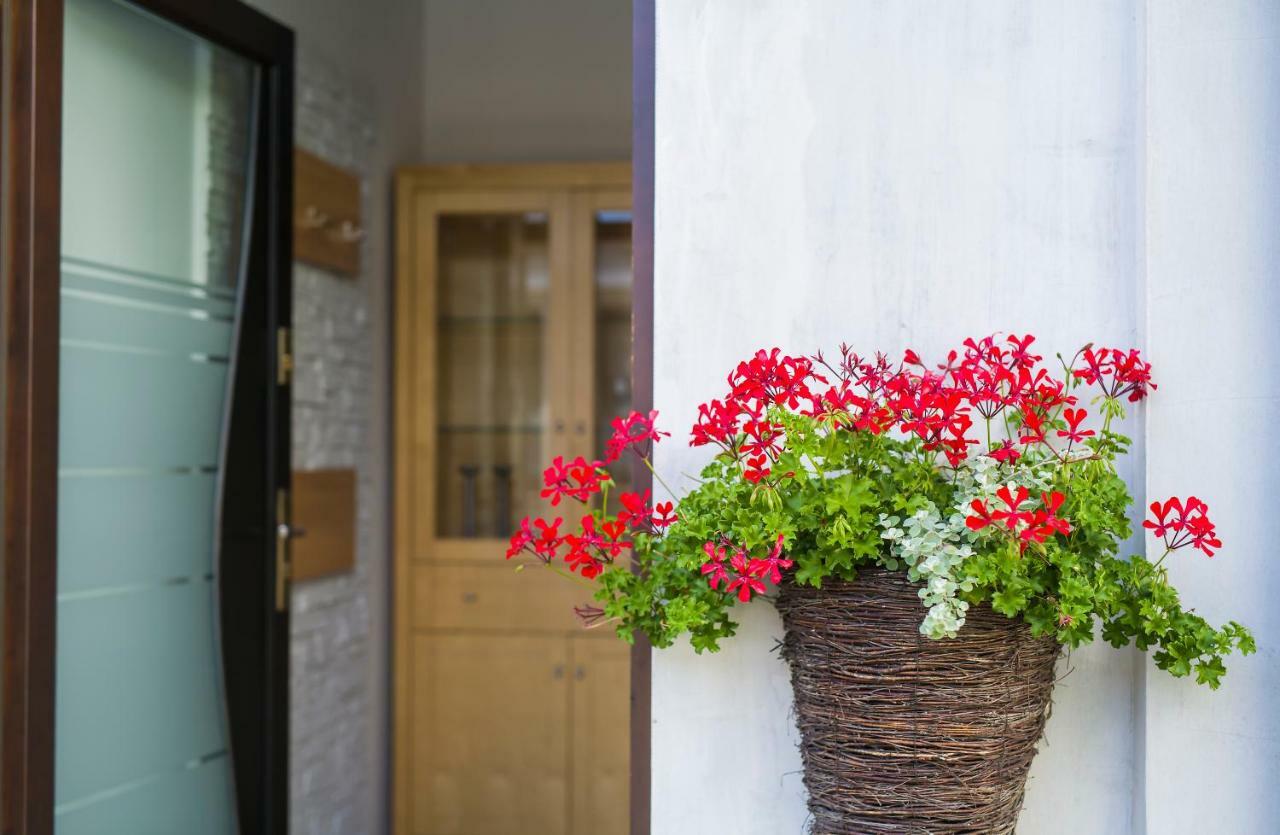 Apartamenty Na Warszawskiej Sieradz Exterior photo