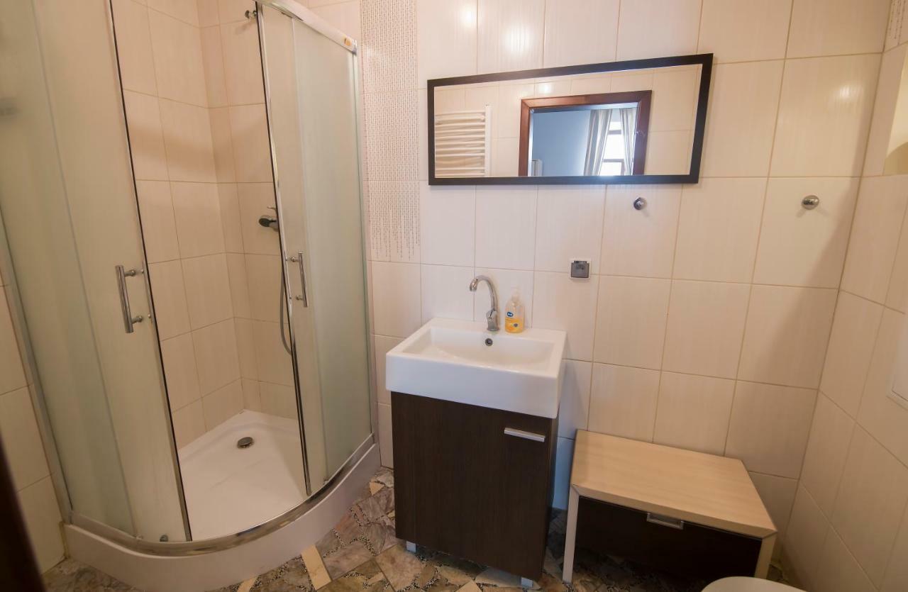 Apartamenty Na Warszawskiej Sieradz Exterior photo
